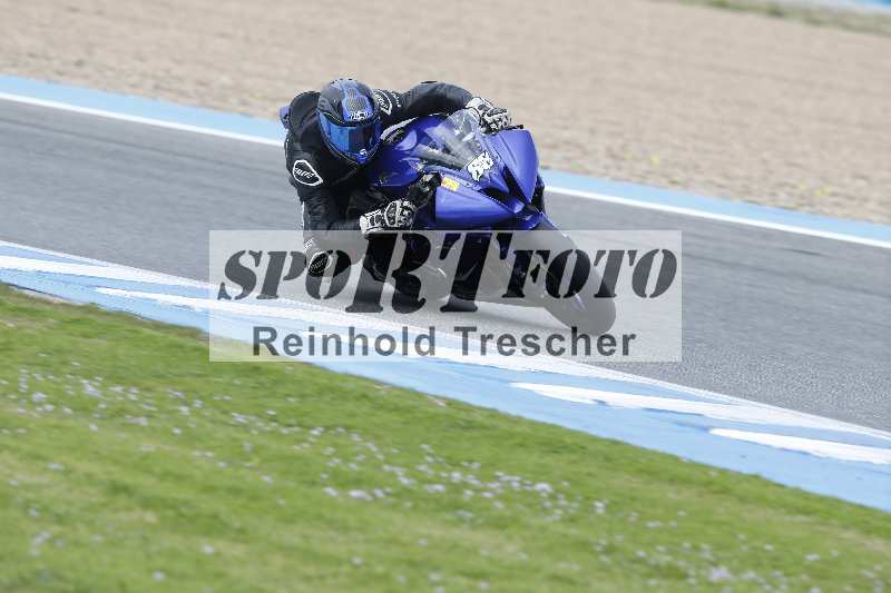 Archiv-2025/02 28.-31.01.2025 Moto Center Thun Jerez/rot-red/88